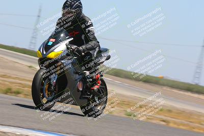 media/May-30-2022-Lets Ride (Mon) [[409d64cbb6]]/Group B/1220pm (Wheelie Bump)/